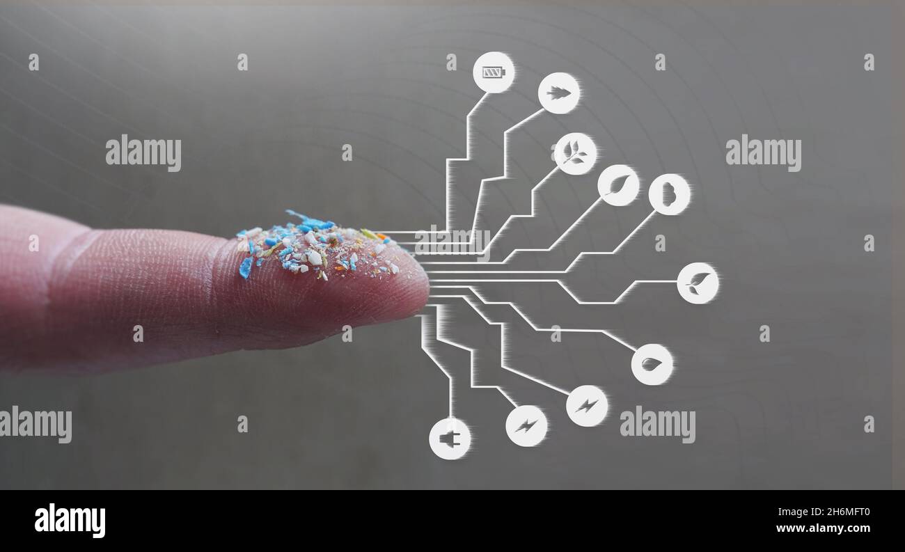Infografik von Mikroplastik an einem menschlichen Finger. Kreatives Konzept cf Wasserverschmutzung und globale Erwärmung. Gestaltung des Klimawandels. Stockfoto