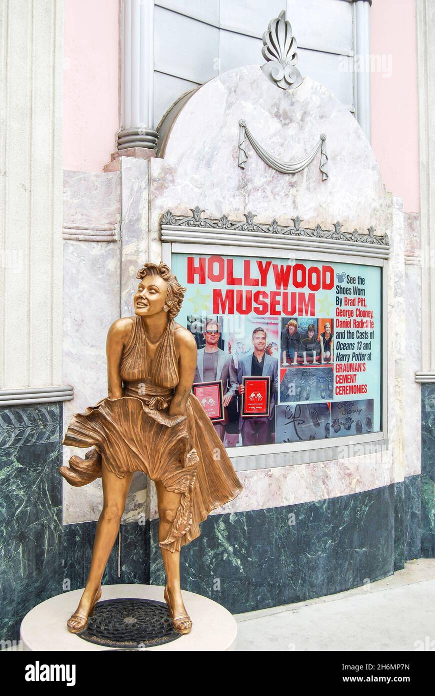 Marilyn Monroe Statue, Hollywood Museum, Highland Avenue, Hollywood, Los Angeles, California, Vereinigte Staaten von Amerika Stockfoto