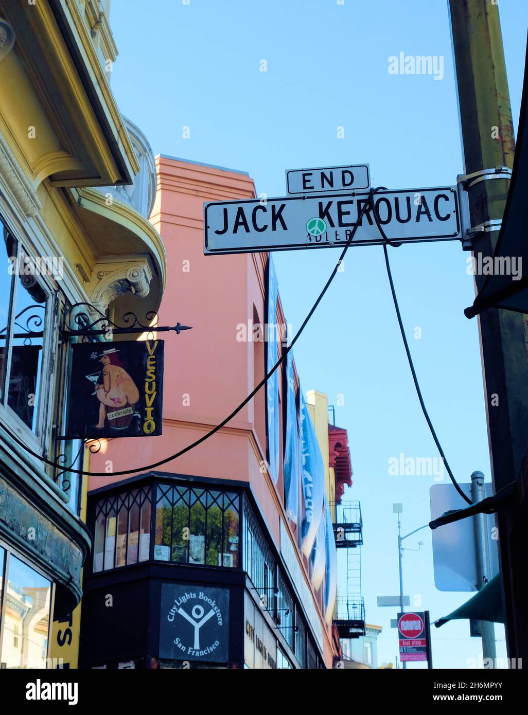Straßenschild an der Jack Kerouac Alley, ehemals Adler Alley oder Adler Place, in San Francisco, Kaliforniens North Beach-Viertel. Stockfoto