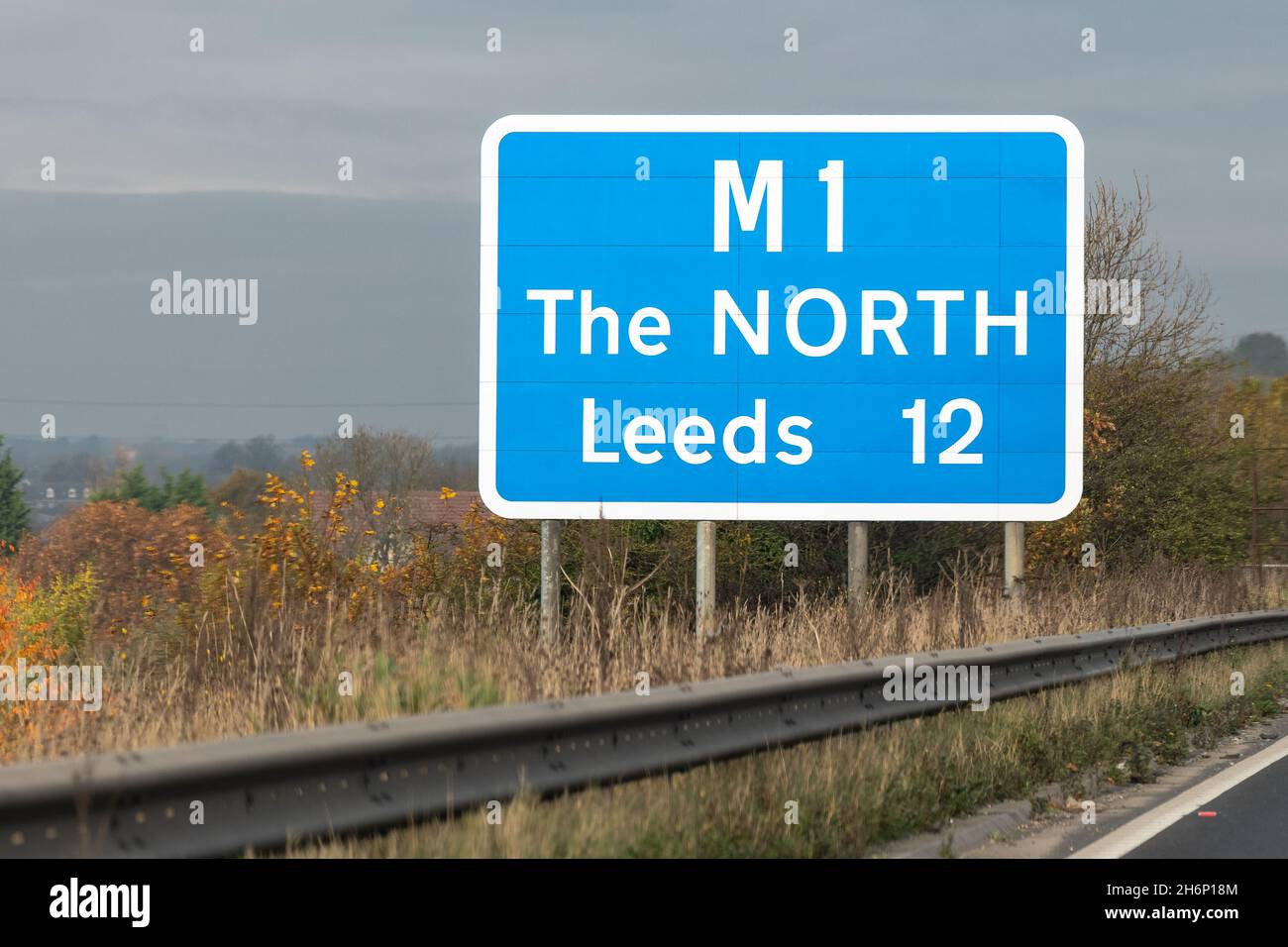 Das Autobahnschild North M1 Leeds, England, Großbritannien Stockfoto