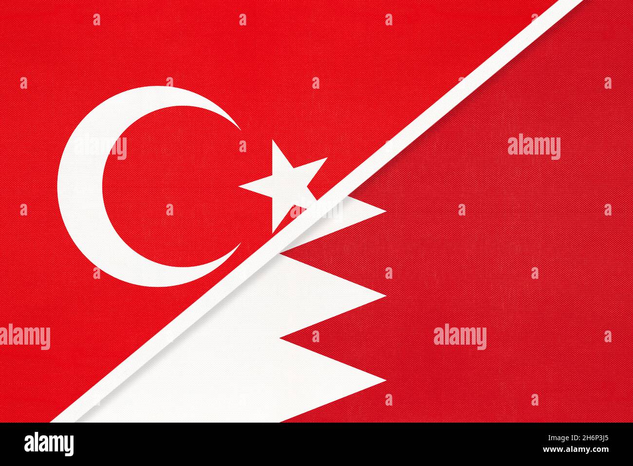 Türkei und Bahrain, Symbol des Landes. Türkische gegen bahrainische Nationalflaggen. Stockfoto