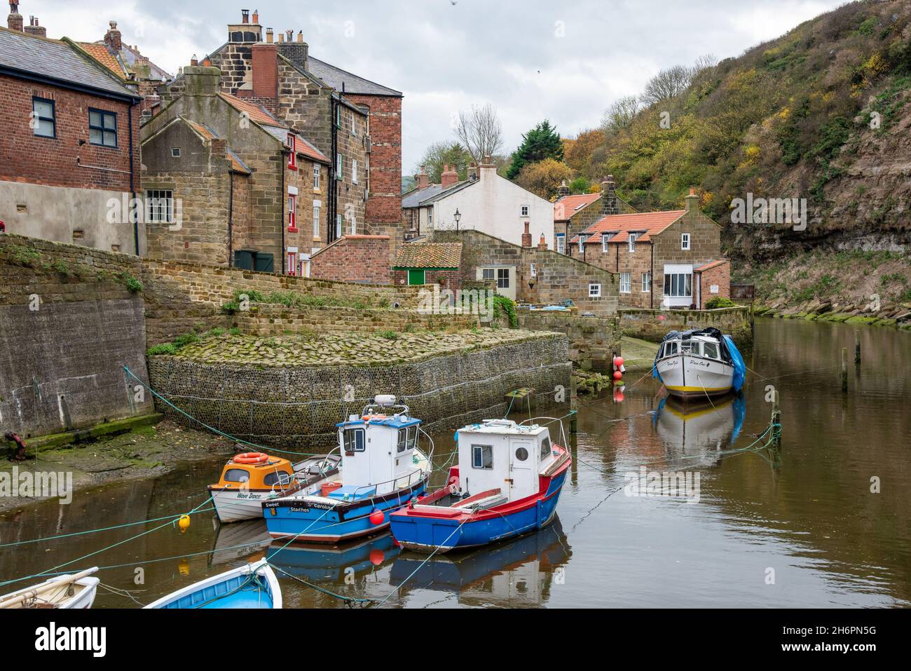 Küstendorf Staithes, Scarborough, North Yorkshire, Großbritannien Stockfoto