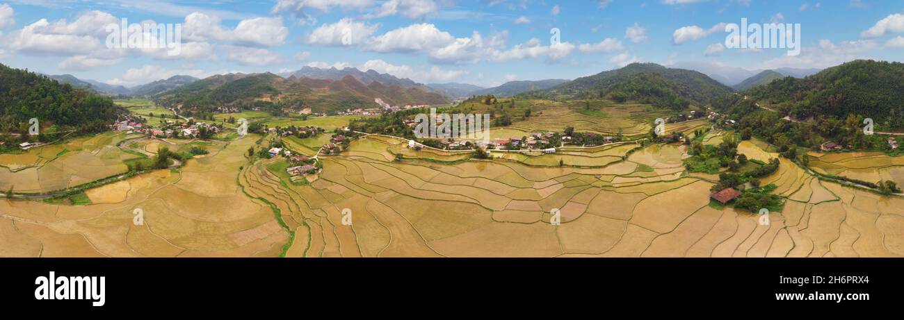 Luftaufnahme der Reisfelder in der Region Ha Giang, Vietnam Stockfoto