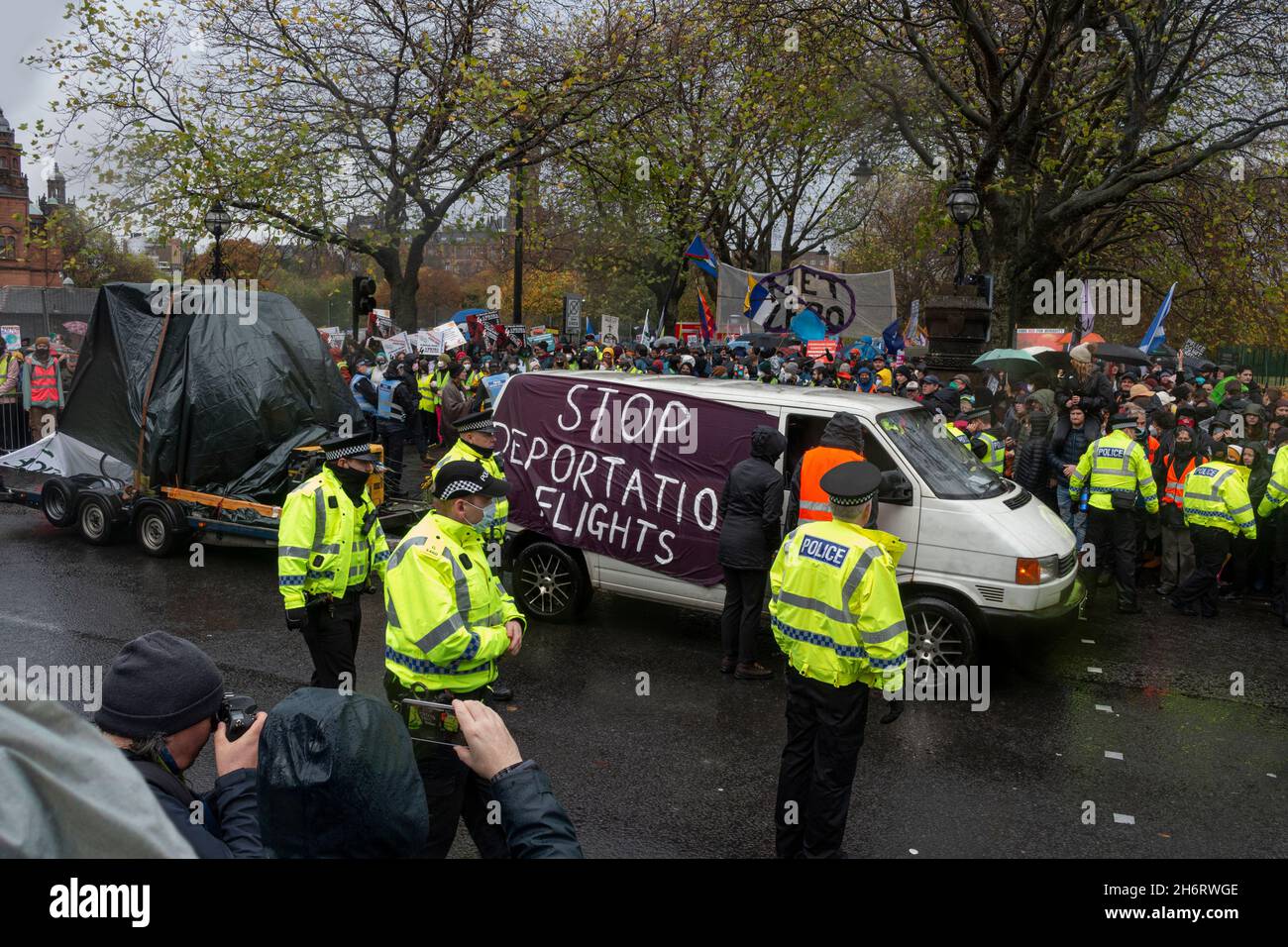Glasgow protestmarsch während der COP26. Globaler Aktionstag Klimawandel Stockfoto