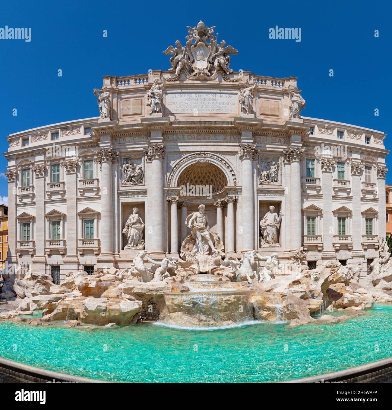 Rom - Fontana di Trevi, von Nicola Salvi gestaltet und von Giuseppe Pannini vollendet. Stockfoto