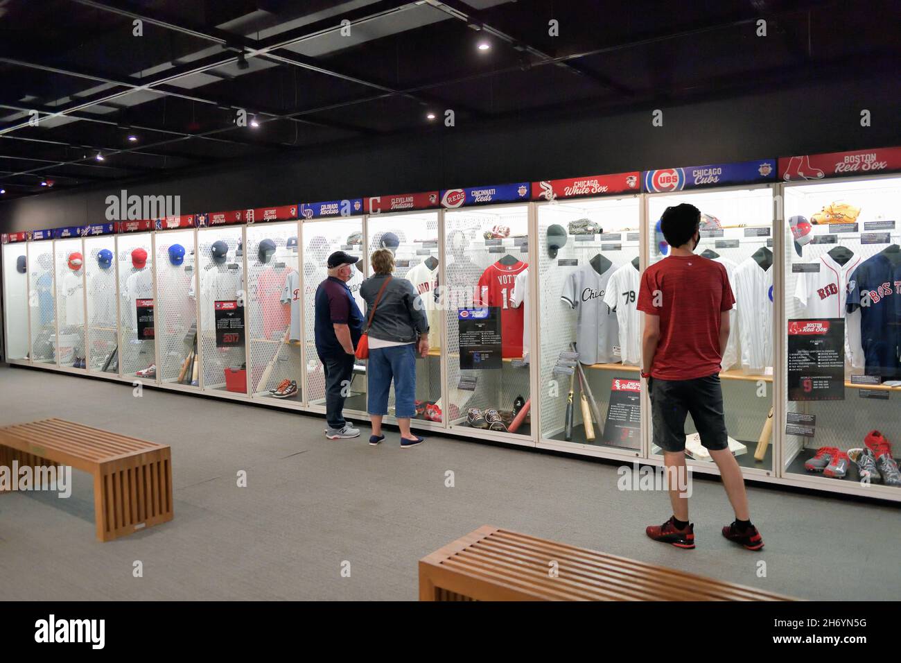 Cooperstown, New York, USA. Eine Innenausstellung in der National Baseball Hall of Fame and Museum in der kleinen Stadt Cooperstown im Bundesstaat New York. Stockfoto