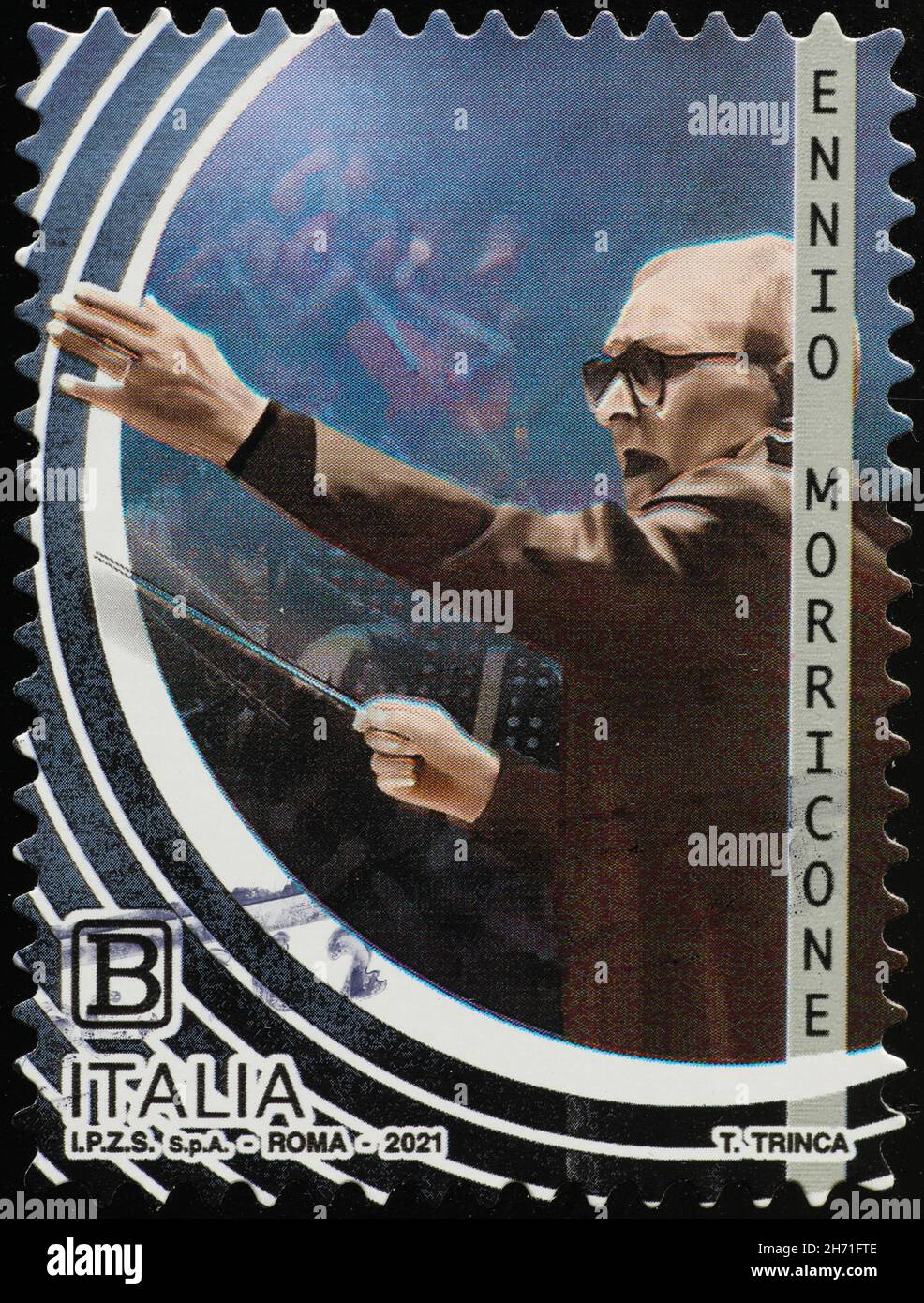 Berühmter Komponist Ennio Morricone auf italienischer Briefmarke Stockfoto
