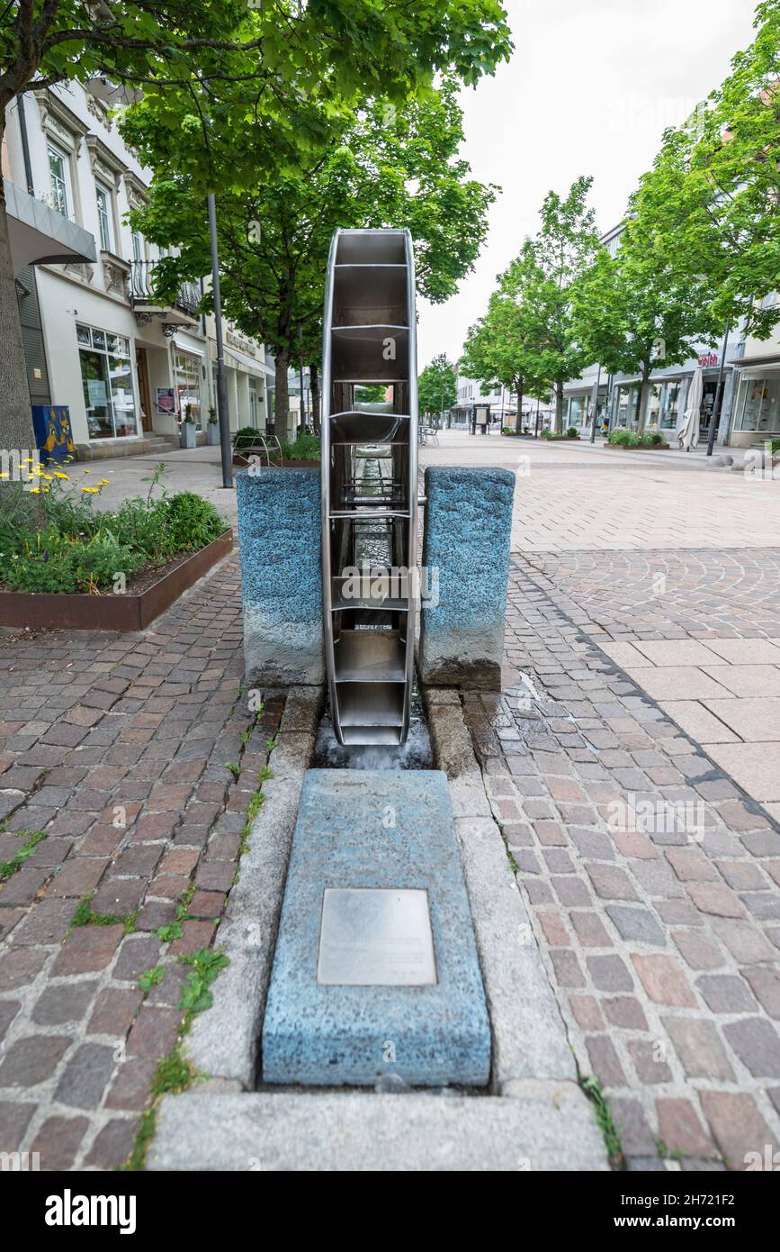 Balingen, Baden-Württemberg, Deutschland, 20. Juni 2021, Wasserkunst Art Aqua in der Stadt Balingen in Deutschland Stockfoto