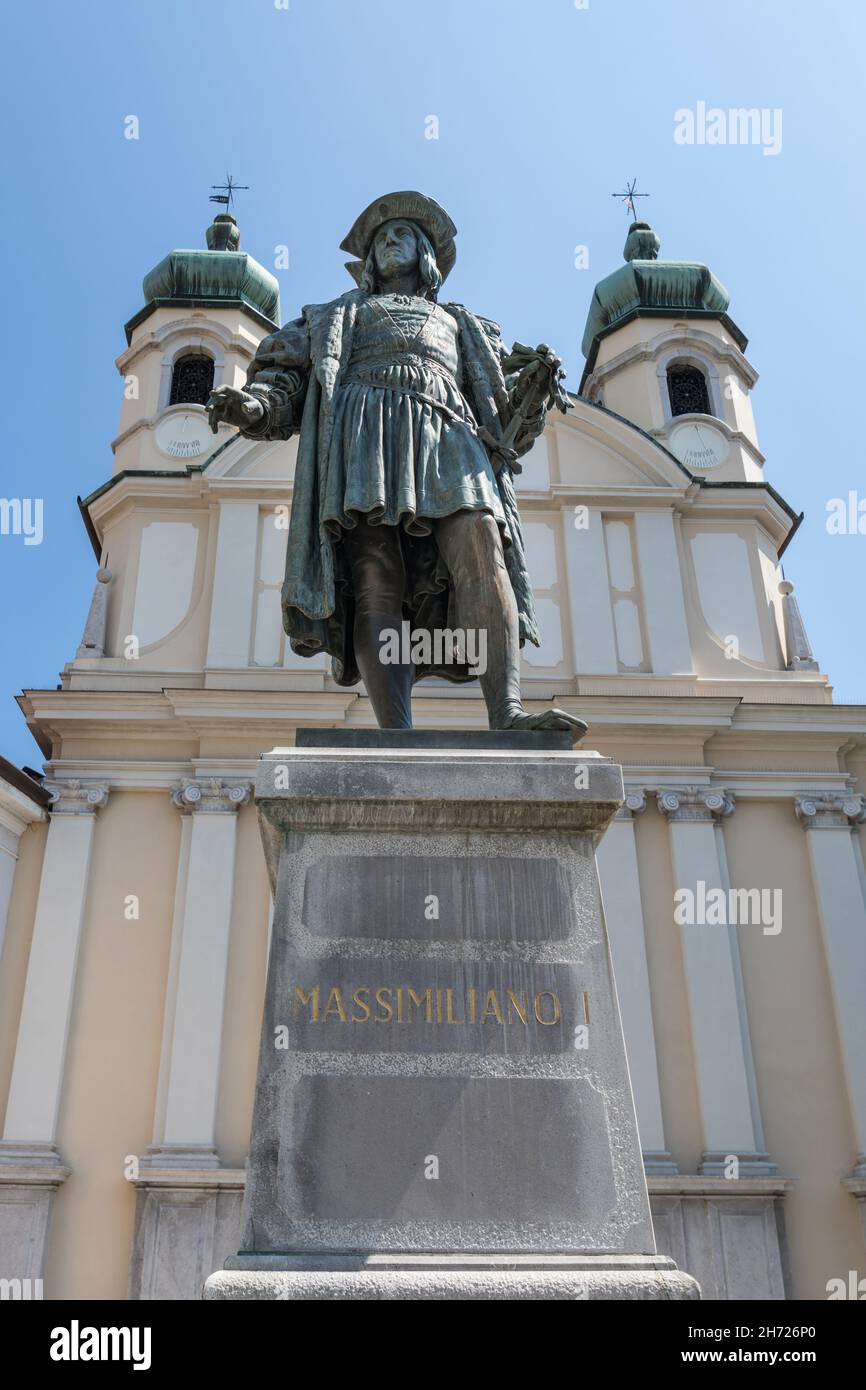 Statue von Kaiser Maximilian I. in Cormons, Friaul Julisch Venetien, Italien Stockfoto