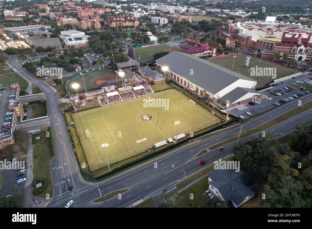 Eine Luftaufnahme des Seminole Soccer Complex auf dem Campus der Florida State University, Freitag, den 19. November 2021, in Tallahassee, Fla. Es ist das Heim fa Stockfoto