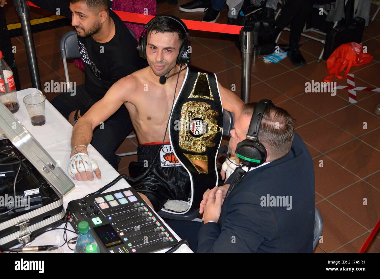 Nico Venetis, vakant 130 lbs GBC World Title, INTERNATIONAL CHAMPIONSHIP BOXING bei Autohaus König.Halle/S. , Deutschland, 19.11.21 Stockfoto