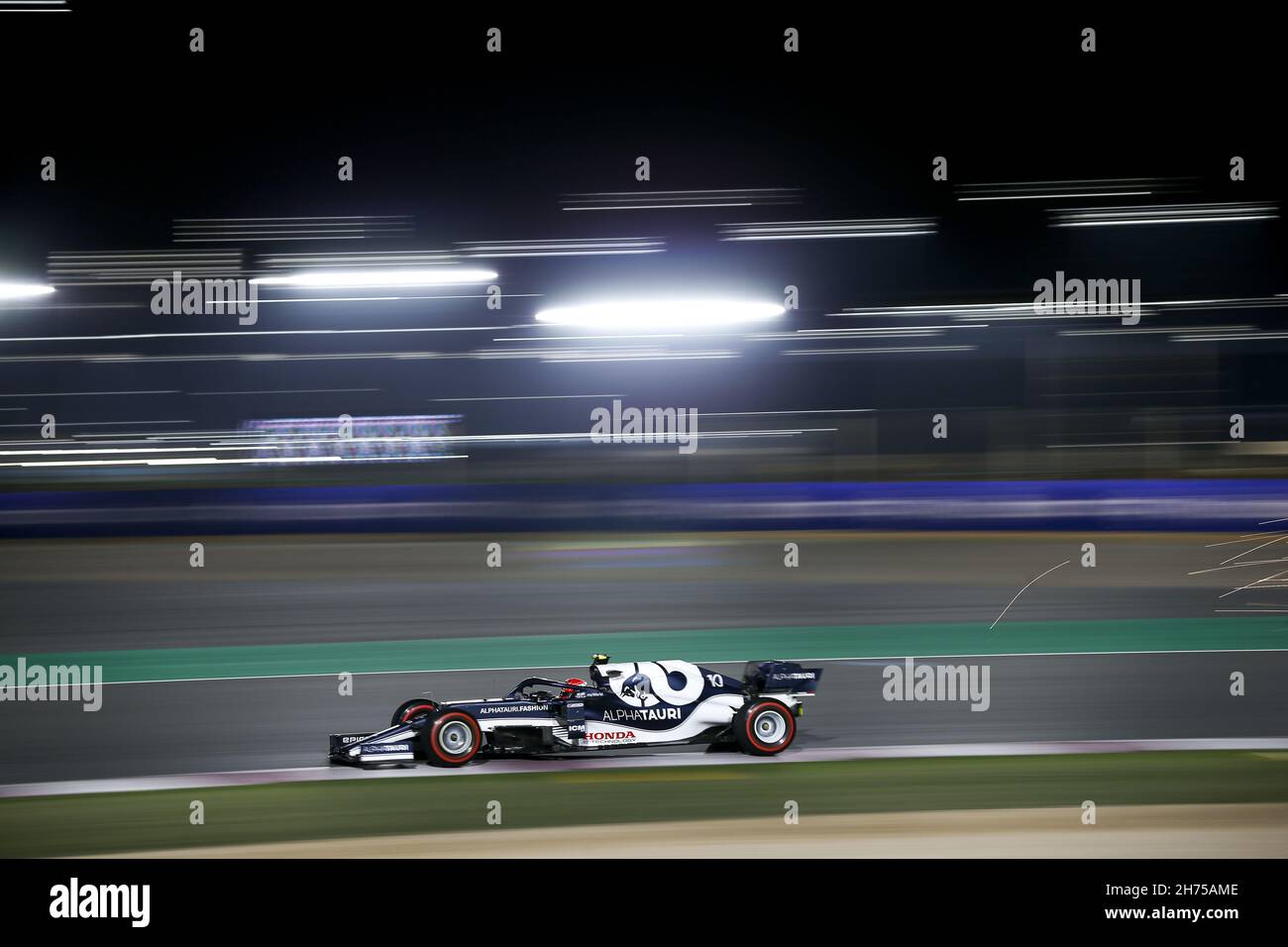 10 GASLY Pierre (Fra), Scuderia AlphaTauri Honda AT02, Aktion während des Formel 1 Ooredoo Qatar Grand Prix 2021, 20th Lauf der FIA Formel 1 Weltmeisterschaft 2021 vom 19. Bis 21. November 2021 auf dem Losail International Circuit, in Lusail, Katar - Foto: Dppi/DPPI/LiveMedia Stockfoto