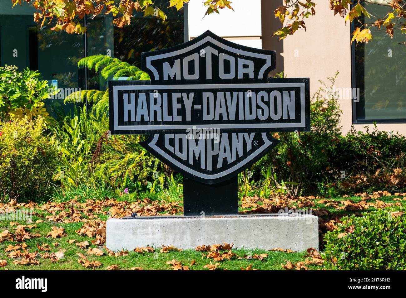 Harley-Davidson Motor Company unterzeichnen auf dem Forschungs- und Entwicklungscampus eines amerikanischen Motorradherstellers - Mountain View, California, USA - 2021 Stockfoto