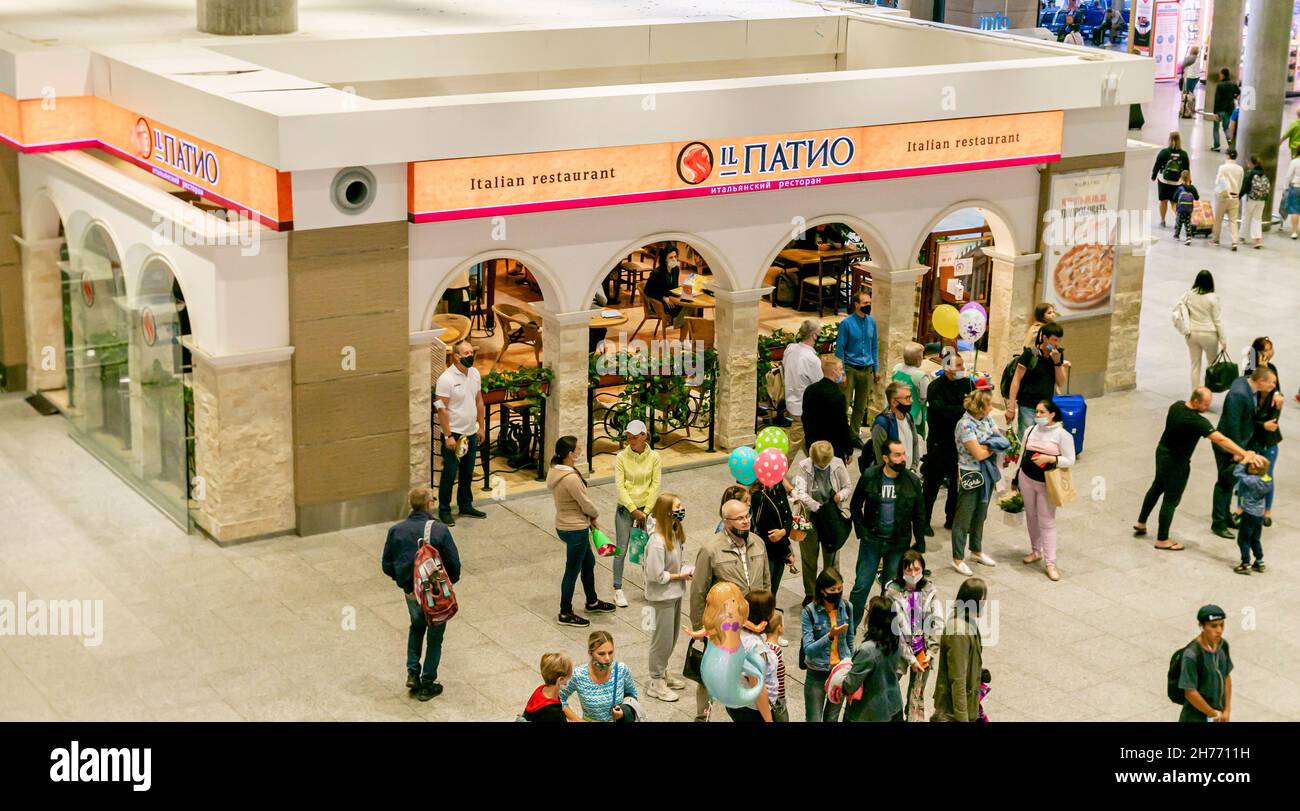 Italienisches Restaurant Patio, Pulkovo internationaler Flughafen, LED, Sankt Petersburg, Russland Stockfoto