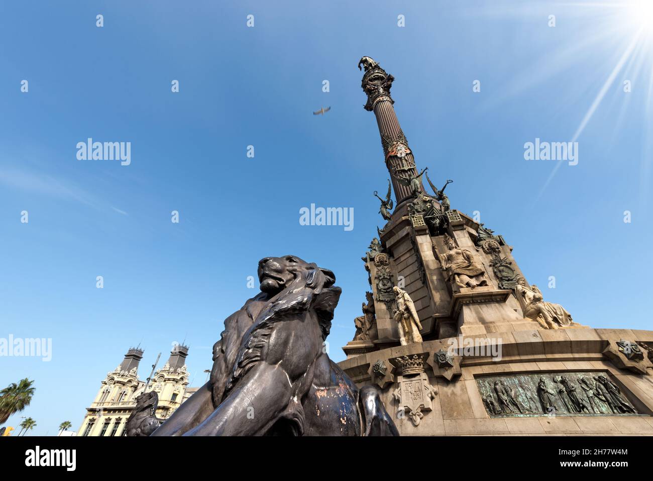 Die Säule von Barcelona, Spanien. Denkmal für den berühmten italienischen Seefahrer Cristoforo Colombo (Christoph Kolumbus) Stockfoto