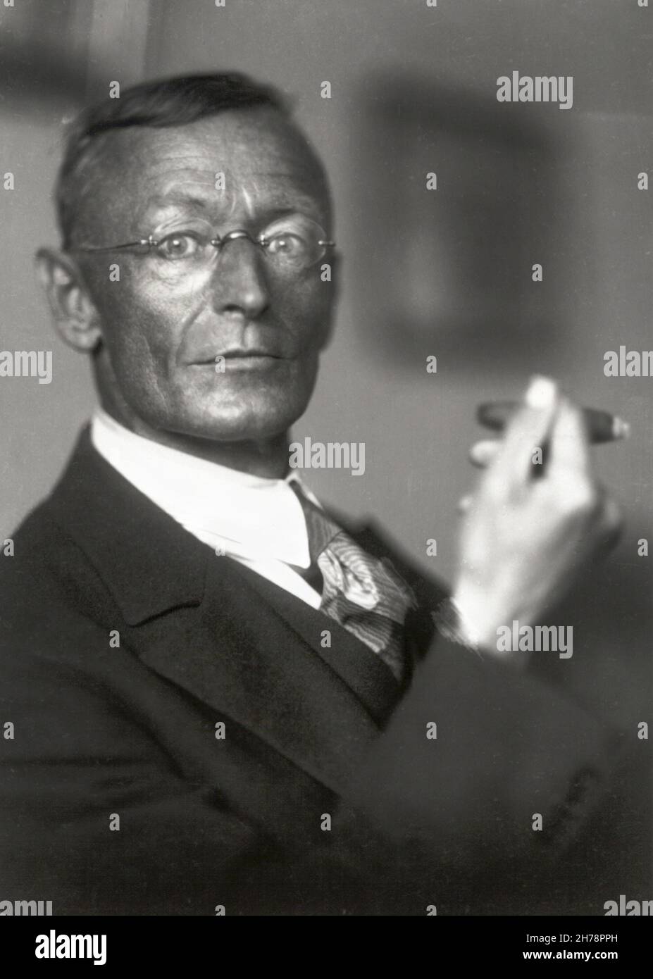 HESSE Hermann - Datum: 19270615 ©Archives-Zephyr/Opale.photo *** Ortsüberschrift *** Stockfoto