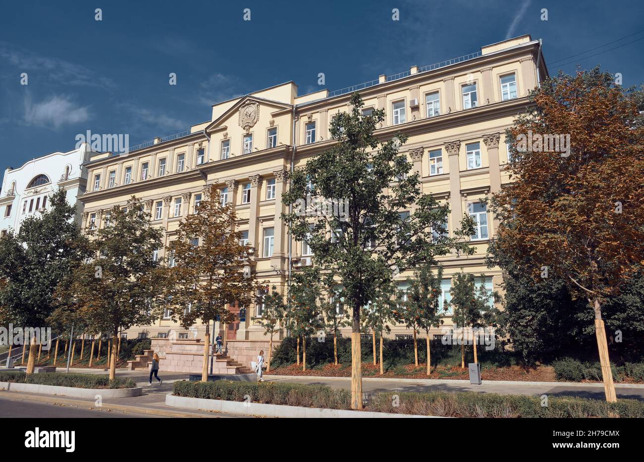 Empfangsgebäude des Innenministeriums der Russischen Föderation, Baujahr 1904, Wahrzeichen: Moskau, Russland - 13. September 2021 Stockfoto