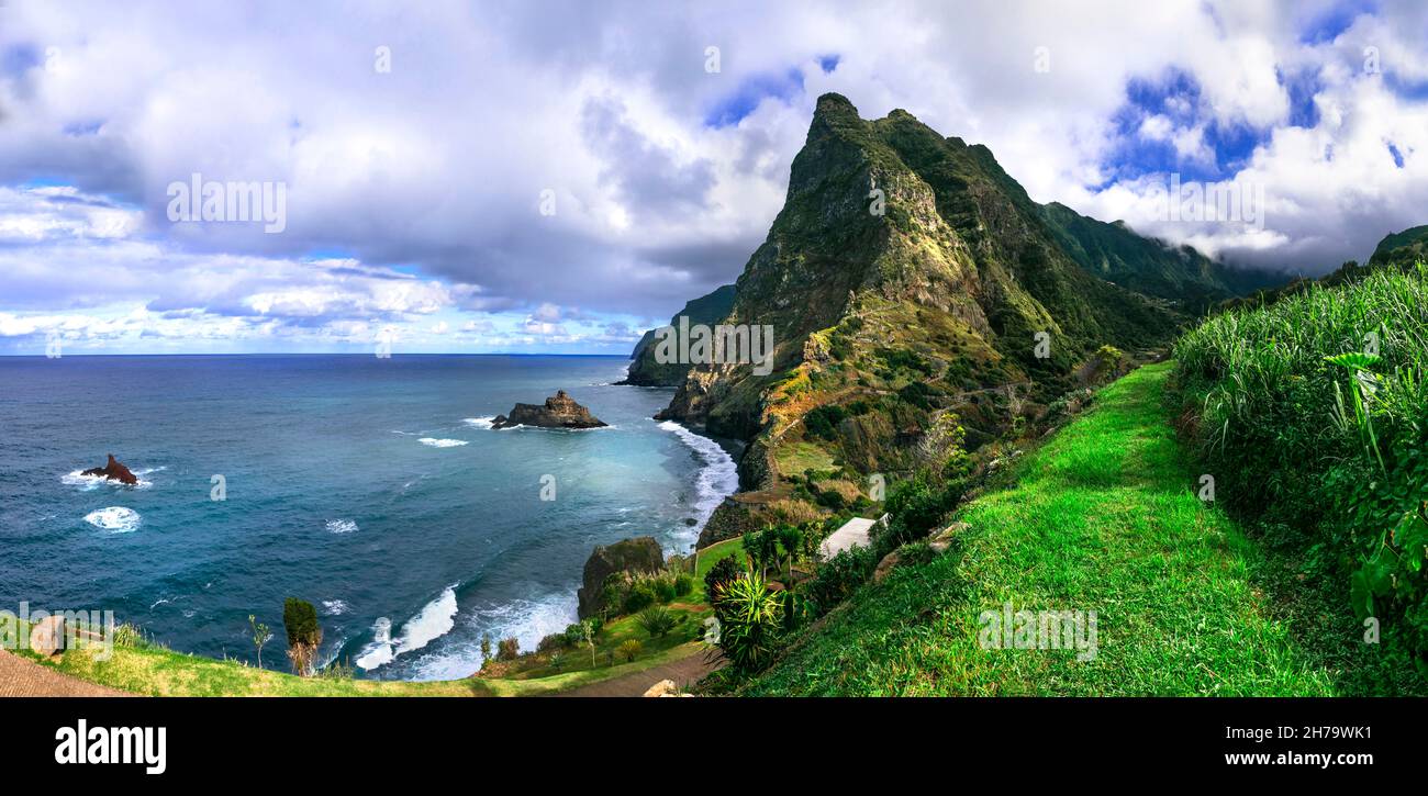 Madeira Island, unglaubliche Schönheit Natur Landschaft. Aussichtspunkt (Miradouro) von Sao Cristovao mit beeindruckendem Felsen. Boaventura , nördlicher Teil der Insel Stockfoto