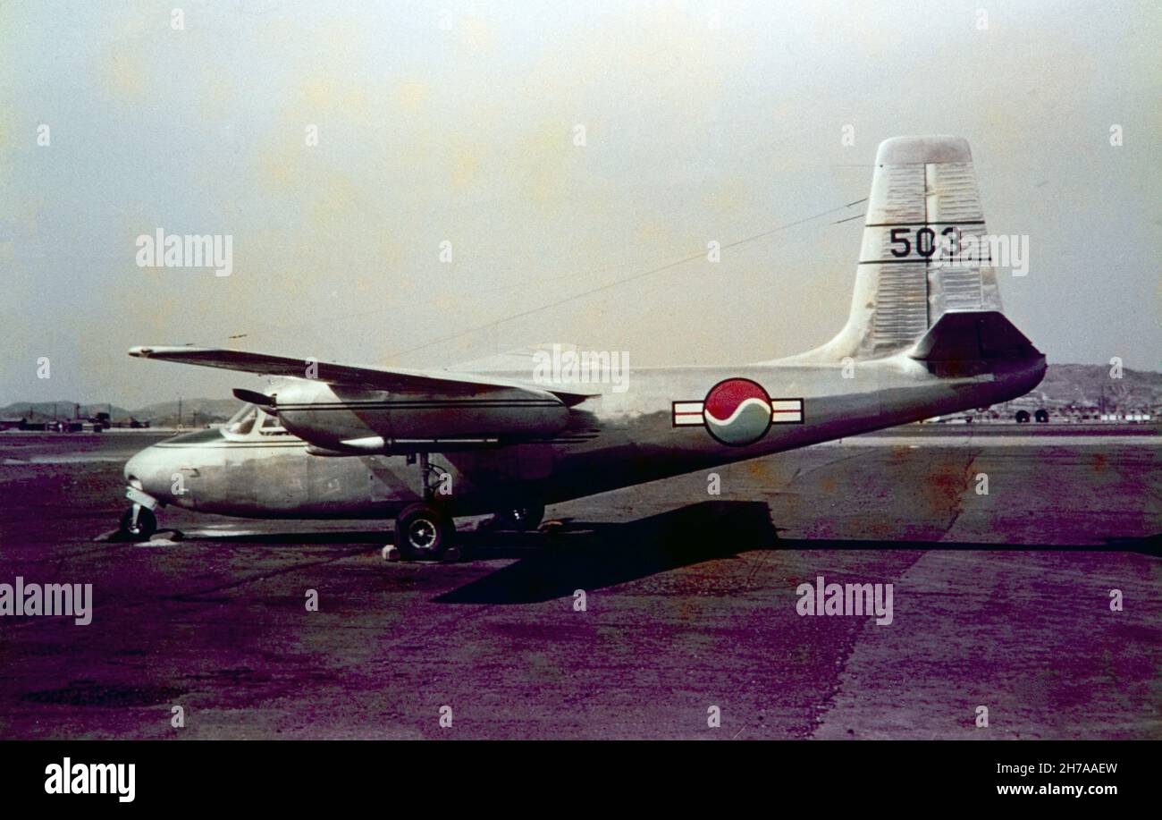 Ein Farbfoto mit einem südkoreanischen Luftwaffenkommandanten Aero 520, Seriennummer 503, aufgenommen in Seoul während des Koreakrieges in den Jahren 1953 oder 1954. Stockfoto