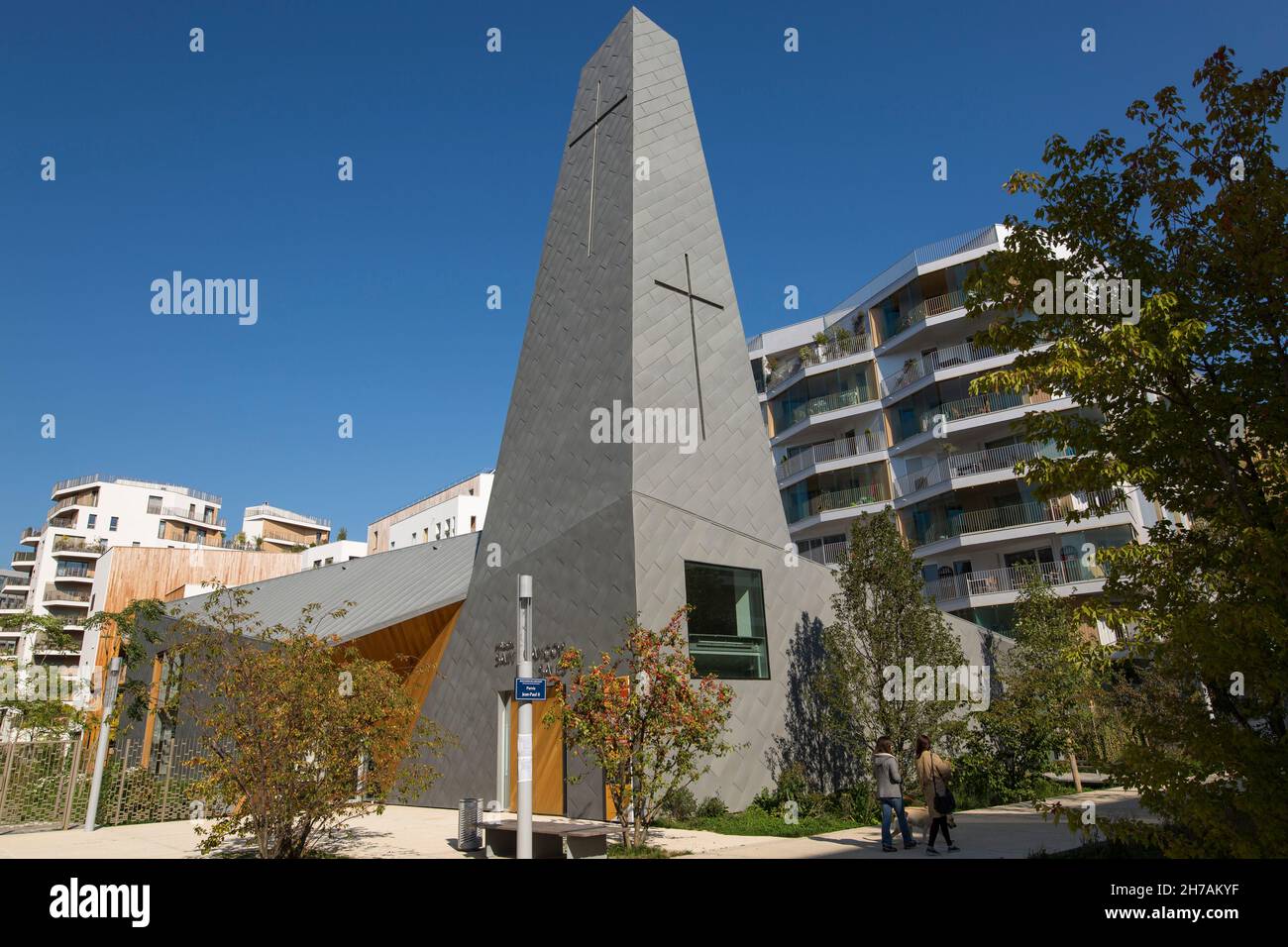 FRANKREICH HAUT-DE-SEINE (92100) BOULOGNE-BILLANCOURT, TRAPEZGEBIET (ÖKOLOGISCHES GEBIET), KIRCHENGEBÄUDE SAINT FRANCOIS DE SALES Stockfoto