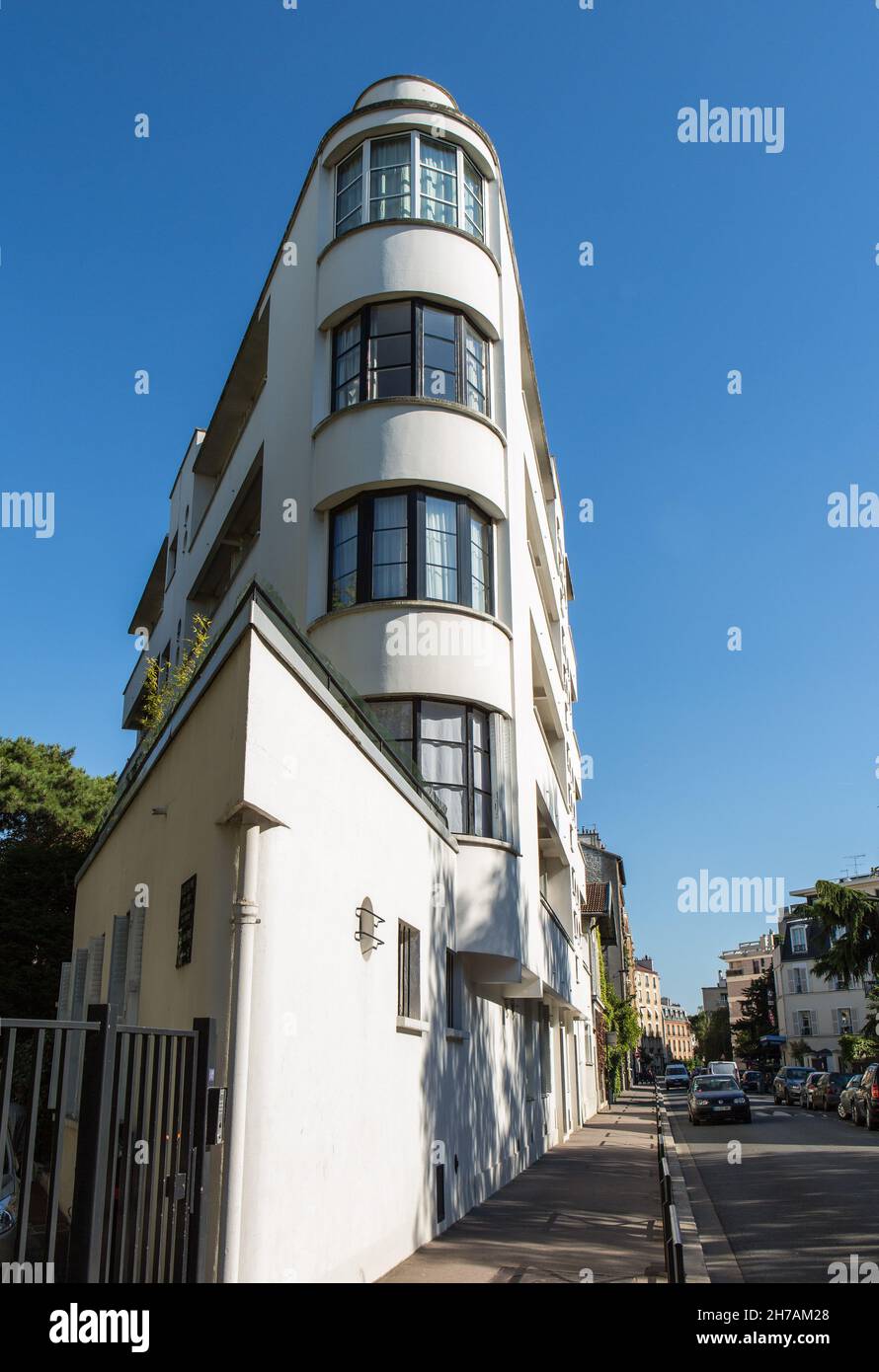 FRANKREICH HAUT-DE-SEINE (92100) BOULOGNE-BILLANCOURT, INVESTMENTOBJEKT (1936), ARCHITEKT: GEORGE-HENRI PINGUSSON (1894-1978) 5 RUE DENFERT-ROCHEREAU Stockfoto