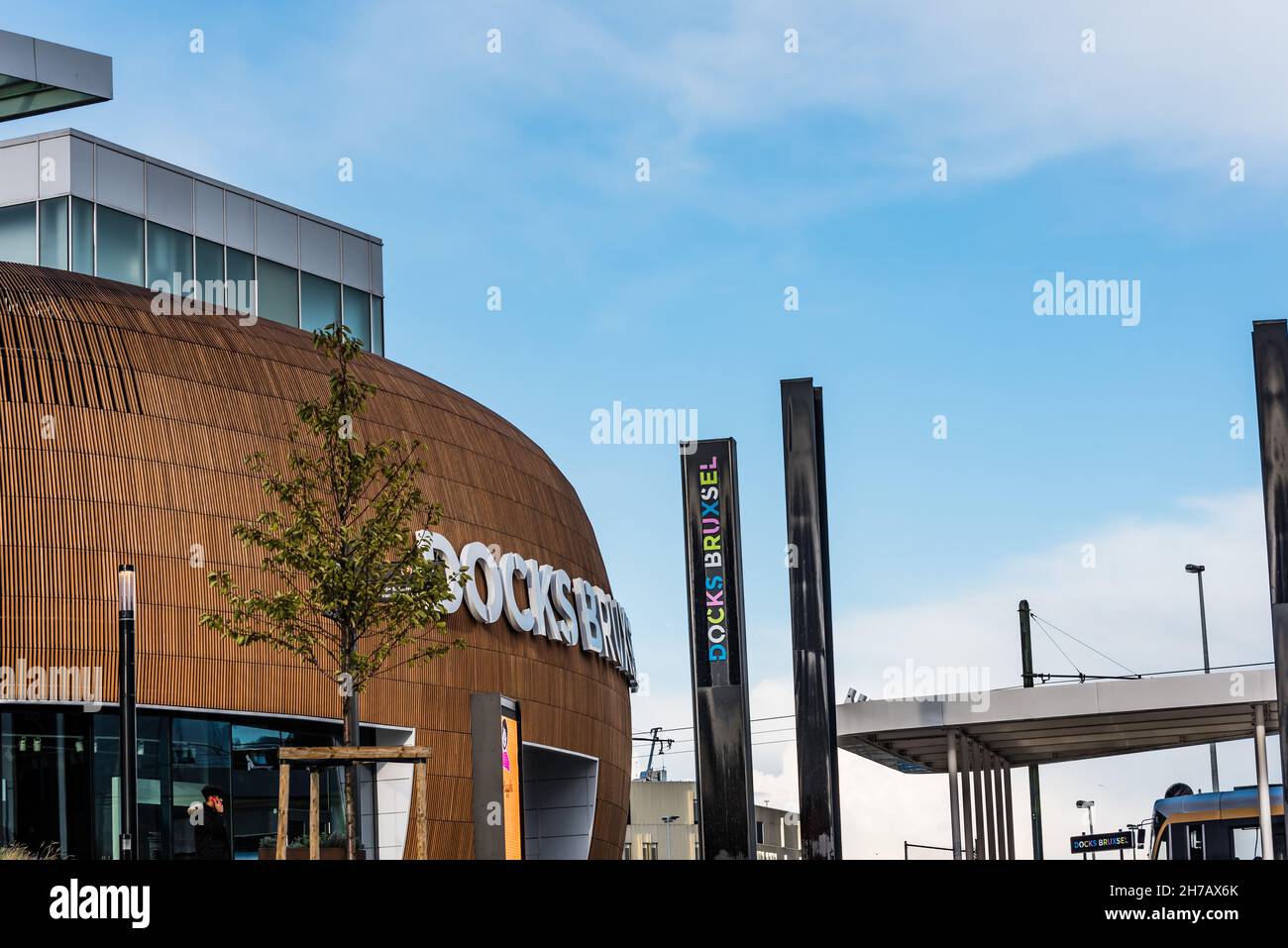 Brüssel, Belgien - 11 05 2017: Standort von Docks Bruxsel ein neues Einkaufszentrum Stockfoto