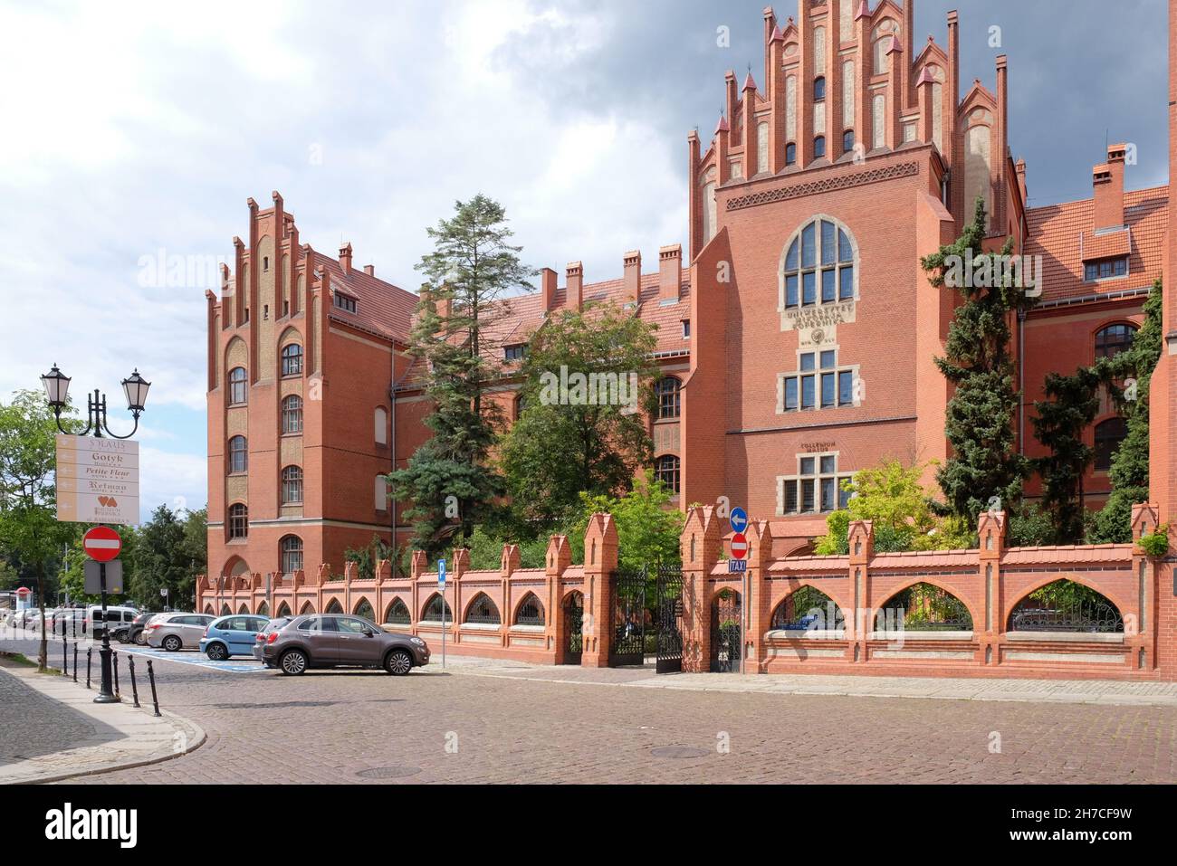 TORUN, POLEN - 07. August 2021: Collegium Maius der Nicholakopernikus-Universität in Torun Stockfoto