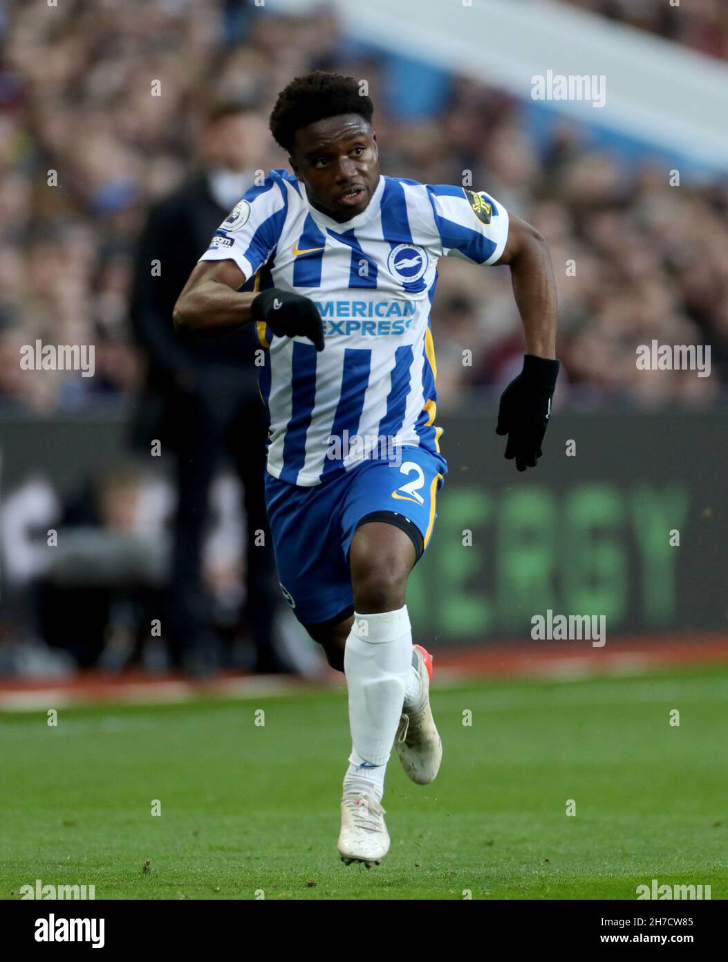 Tariq Lamptey von Brighton und Hove Albion in Aktion während des Premier League-Spiels in Villa Park, Birmingham. Bilddatum: Samstag, 20. November 2021. Stockfoto