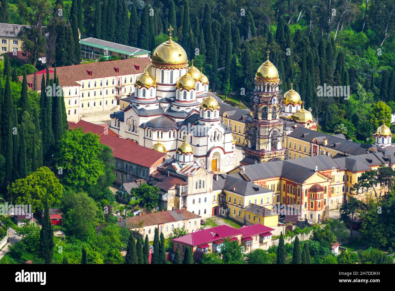 Landschaft mit Blick auf das neue Kloster Athos. Neuer Athos, Abchasien. Stockfoto
