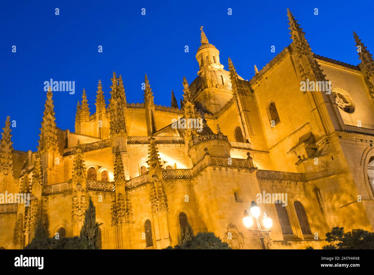 Kirche catedral de segovia Fotos und Bildmaterial in hoher Auflösung