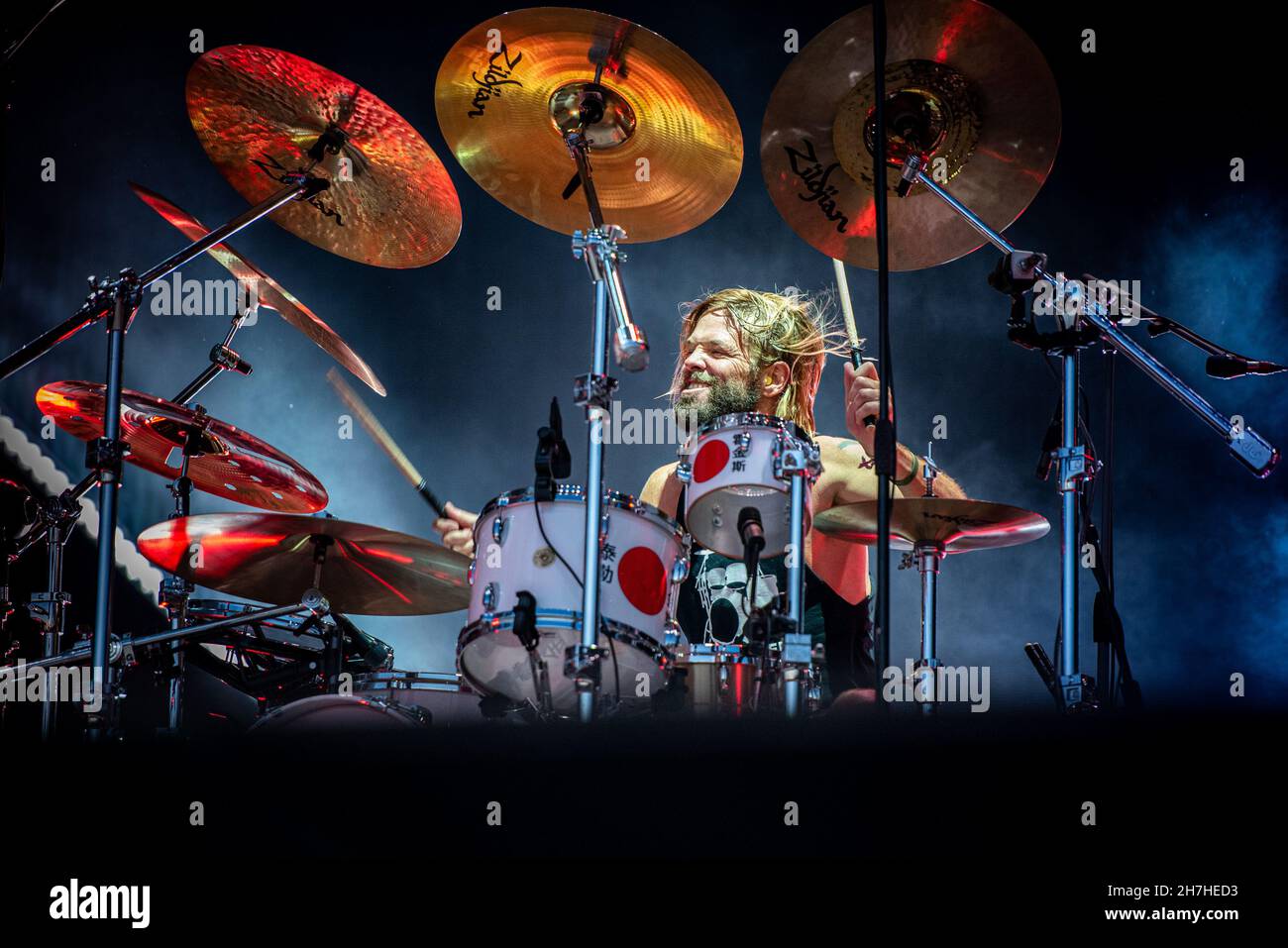 LONDON, LONDON STADIUM, JUNI 23rd 2018: Taylor Hawkins, Schlagzeuger der amerikanischen Band Foo Fighters, tritt live auf der Bühne der „Concrete and Gold“ Welttournee 2017/2018 auf Stockfoto