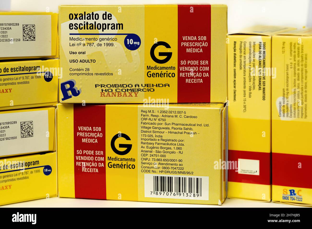 Cassilandia, Mato Grosso do Sul, Brasilien - 11 20 2021: Schachteln mit Escitalopram Oxalat in portugiesischer brasilianischer psychiatrischer Medizin Stockfoto