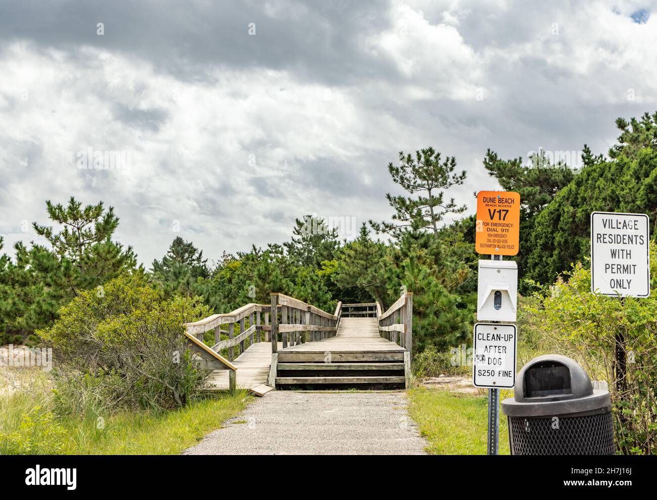 Beach Access Point, V17 auf der Meadow Lane, Southampton, NY Stockfoto