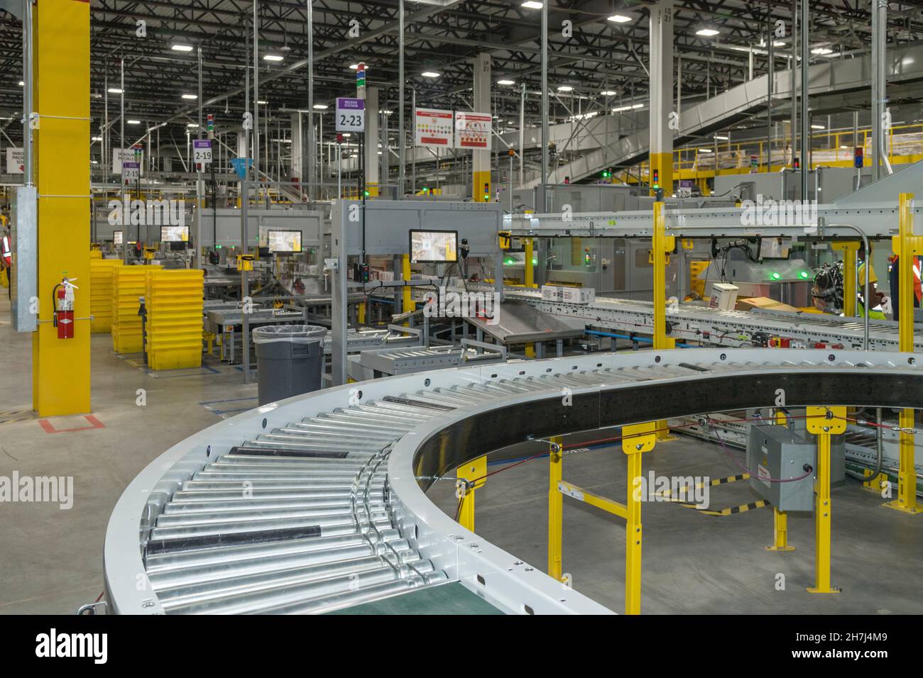 Leeres Amazon Versandzentrum vor Eröffnung, Pennsylvania USA Stockfoto