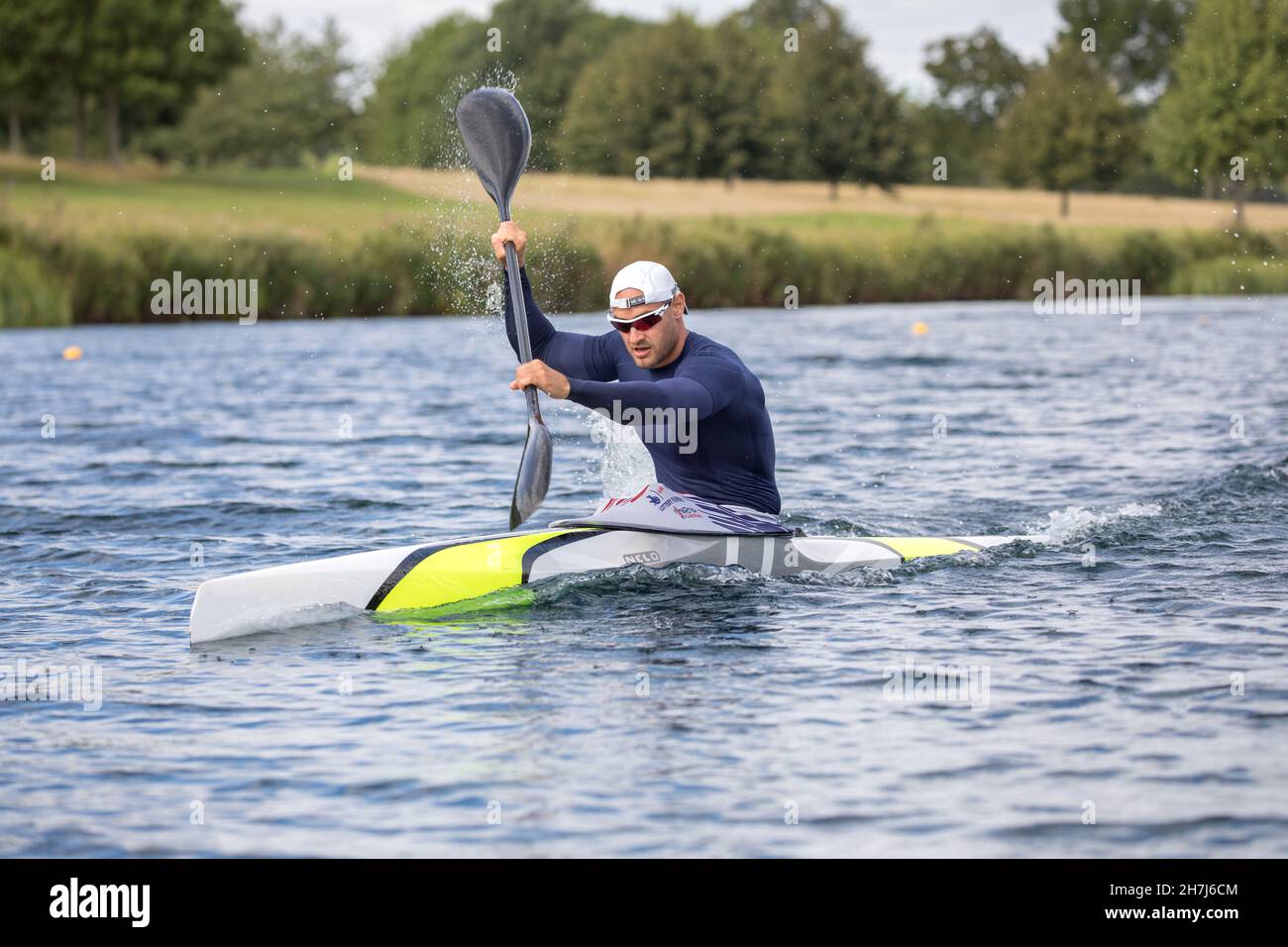 Der britische Sprint-Kanufahrer und mehrfache Olympiasieger Liam Heath, MBE, trainiere am 26th. August 2020 am Dorney Lake im Vereinigten Königreich. Stockfoto