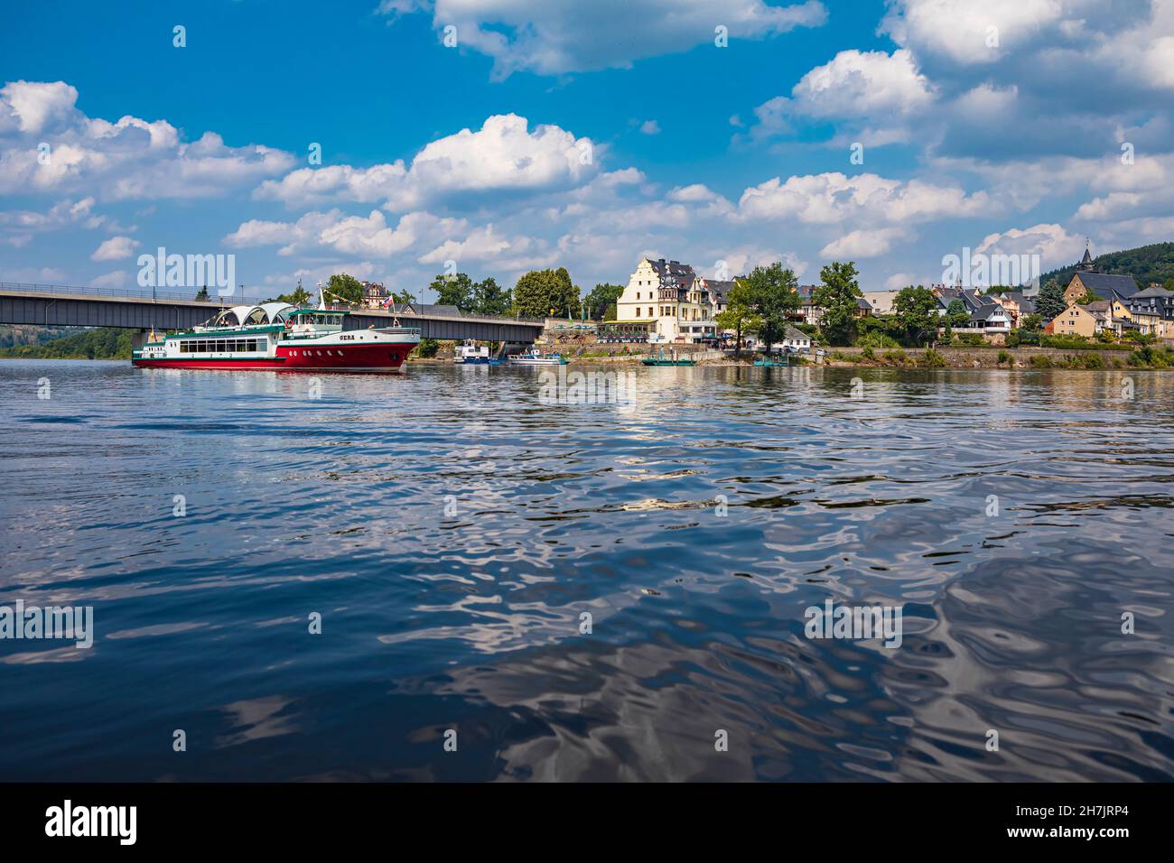 Saalburg - Brücke über den Bleiloch-Staudamm bei Saalburg, Thüringen, Deutschland Stockfoto