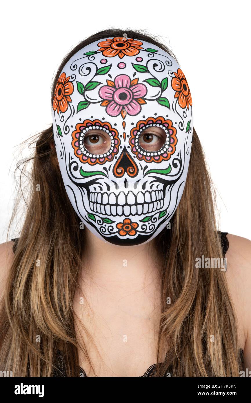 Paris, Frankreich - 11 22 2021: Packshot einer maskierten Frau. Eine farbenfrohe Maske der Toten Stockfoto