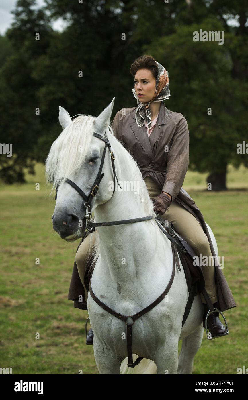 The Crown TV Series (2016-) UK / USA erstellt von Peter Morgan 2016 Staffel 1, Folge 6 : Gelignite Regie: Julian Jarrold Vanessa Kirby Stockfoto