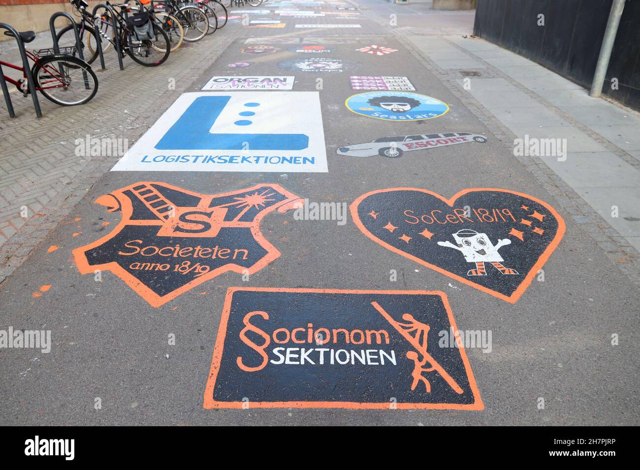 Norrköping, Schweden - 25. AUGUST 2018: Linköping University Campus brandback Gemälde (Markesbacken) in Norrköping, Schweden. Stockfoto