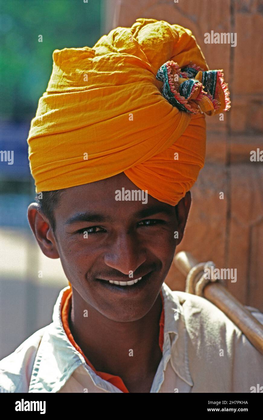 Indien. Delhi. Außenportrait des lokalen Sikh-Mannes. Stockfoto