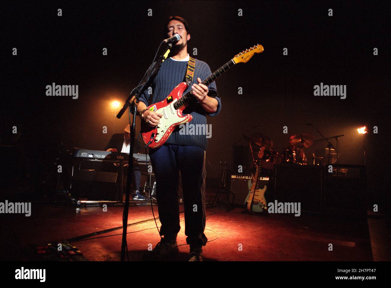 Chris Rea im Konzert im Shepherds Bush Empire in London. 28th. Januar 1998. Stockfoto