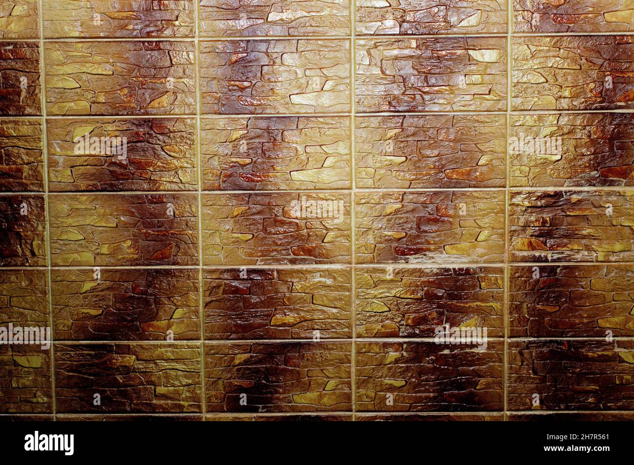 Schöne Hintergrund Wandfliese Keramikfliese mit brauner Textur, Thema Hintergründe, Texturen, Küche, Bad, Flur, Haus, Zimmer. Dekorative Deko Stockfoto