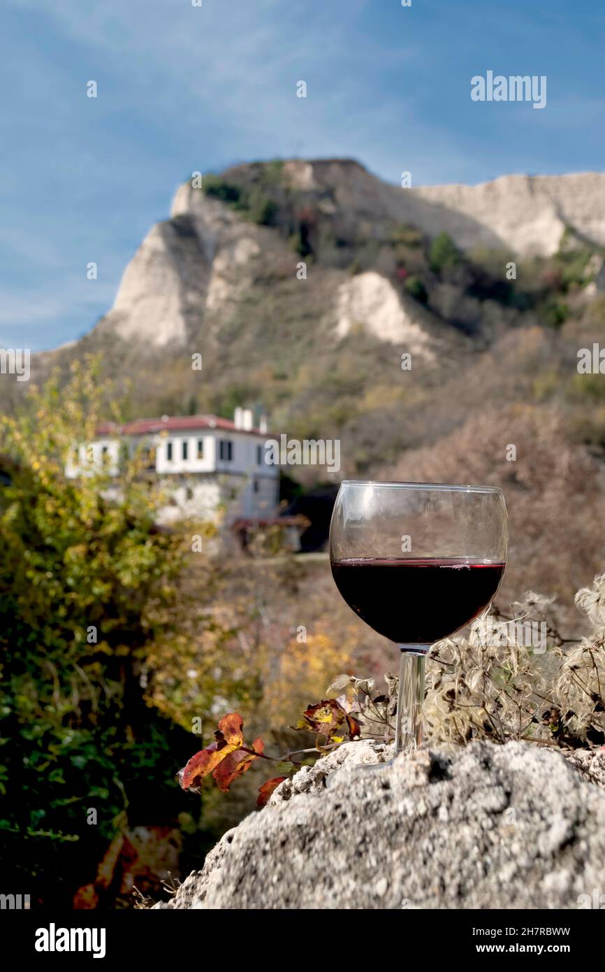 Melnik, Zentrum für Weinbau und Weinproduktion, Bulgarien, Europa, Stockfoto