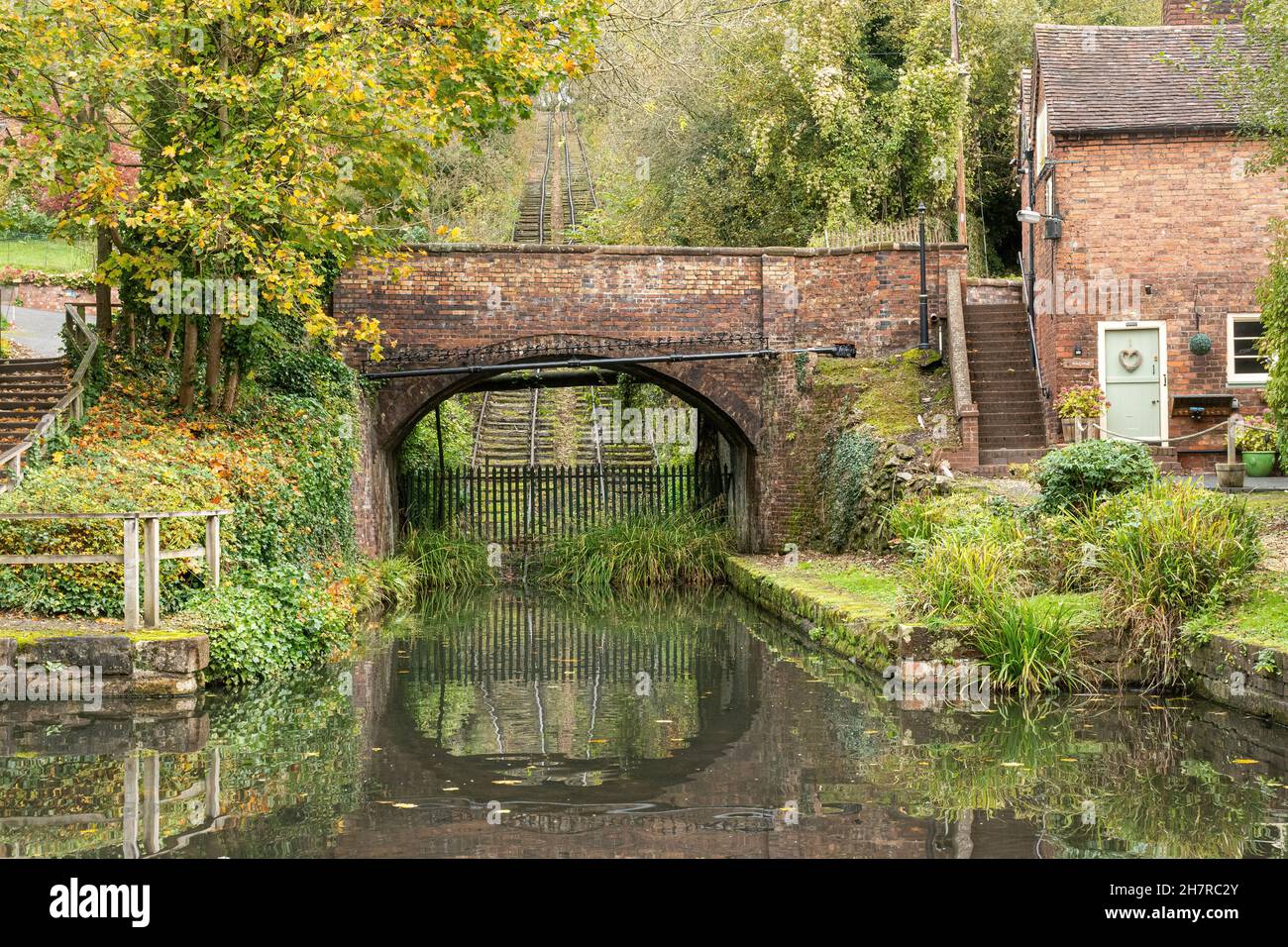 The Great Hay Incline (Hay Schrägflugzeug) in Coalport, Ironbridge Gorge, Shropshire, Großbritannien. Es hob Boote zwischen Kanälen mit Dampf und Schwerkraft. Stockfoto