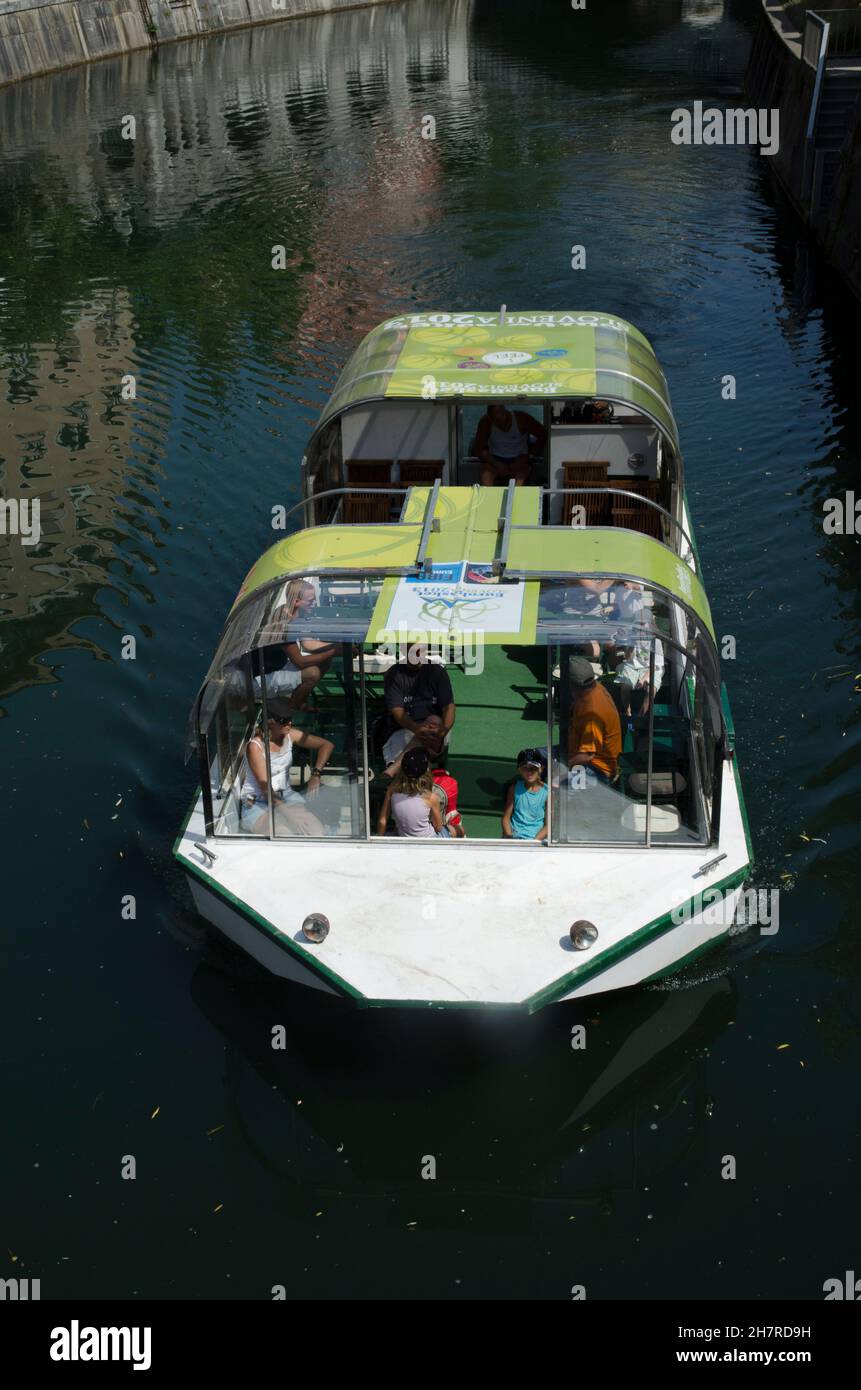 Tourist Boat River Ljubljanica Ljubljana Slowenien Stockfoto