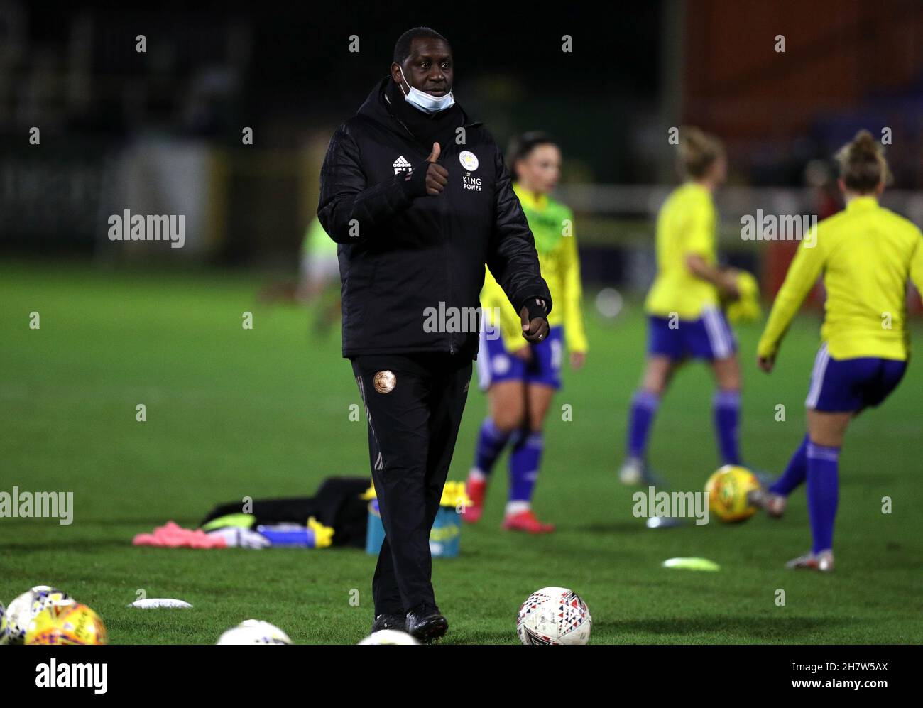 Datei-Foto vom 03-02-2021 von Leicester City Club Ambassador Emile Heskey, der nach dem Ausscheiden von Jonathan Morgan vorübergehend die Verantwortung für Leicester Women übernommen hat. Ausgabedatum: Donnerstag, 25. November 2021. Stockfoto