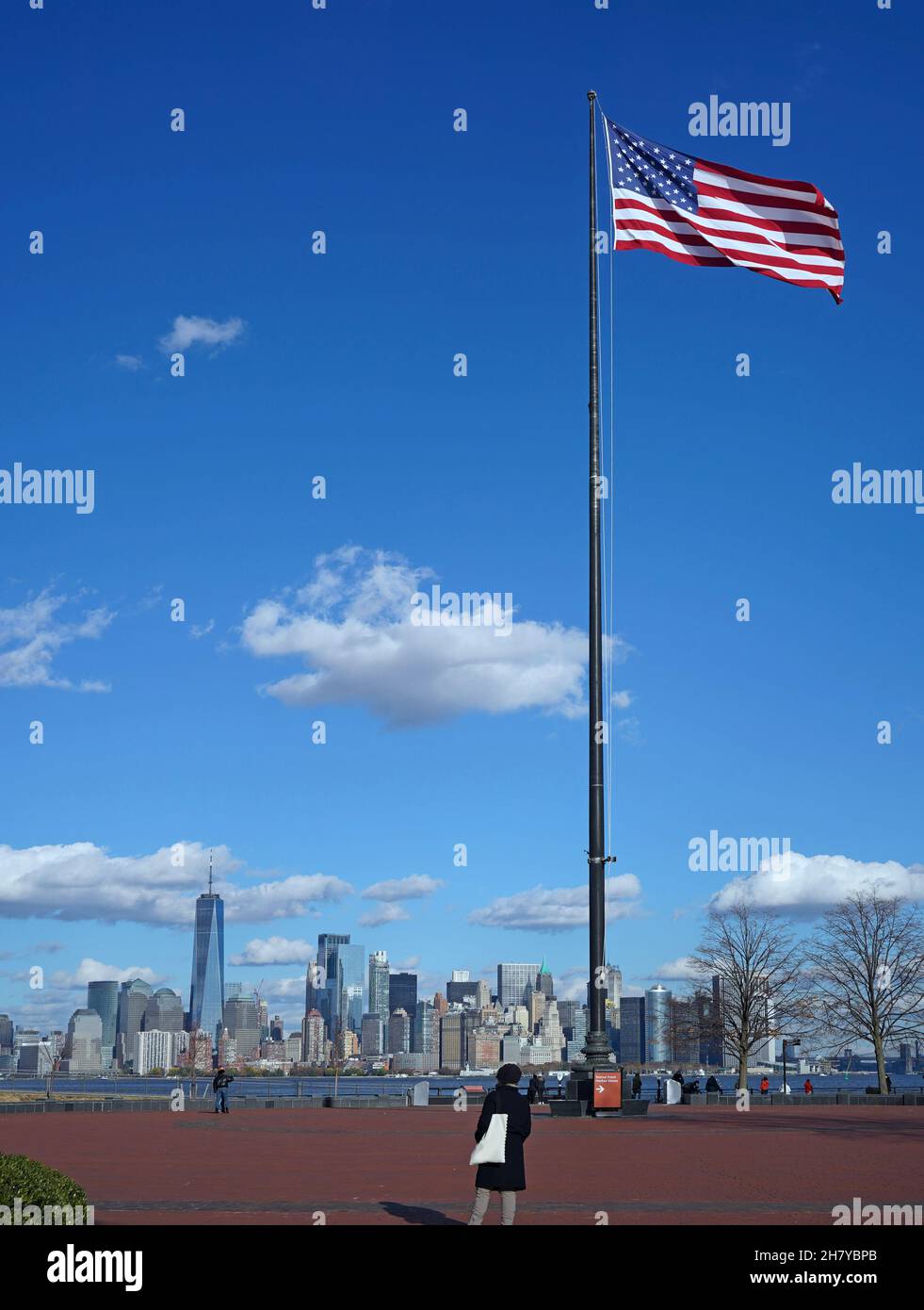 Blick auf die Skyline von Manhattan von Liberty Island Stockfoto
