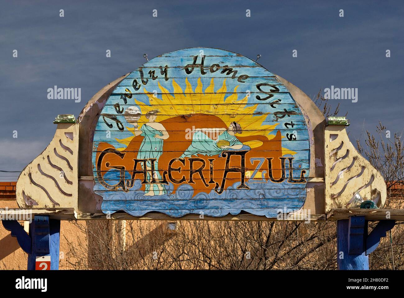 Melden Sie sich bei der Kunstgalerie auf dem Mesilla Plaza in der Stadt Mesilla in der Nähe von Las Cruces, New Mexico, USA an Stockfoto