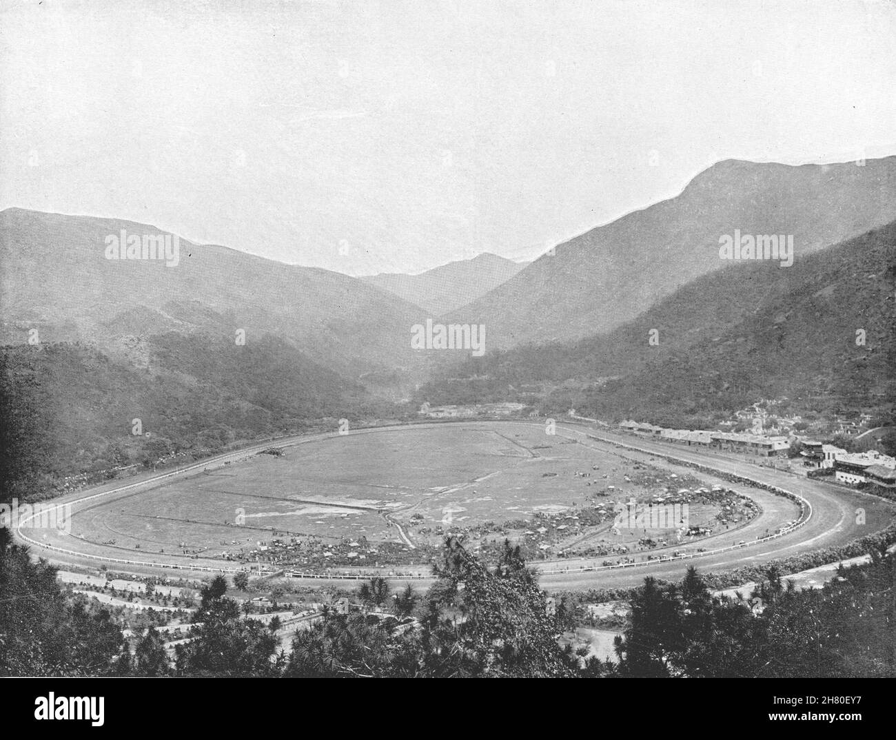 HONGKONG. Happy Valley - die Rennstrecke, von Morrison's Hill 1895 alten Druck Stockfoto