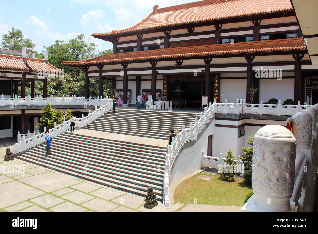 Zu Lai Buddhistischer Tempel: Innenhof. Cotia - São Paulo, Brasilien. Stockfoto